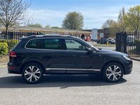 USED 2013 13 VOLKSWAGEN TOUAREG 3.0 V6 R-LINE TDI BLUEMOTION TECHNOLOGY 5d 242 BHP 