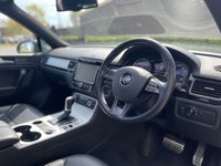 USED 2013 13 VOLKSWAGEN TOUAREG 3.0 V6 R-LINE TDI BLUEMOTION TECHNOLOGY 5d 242 BHP 