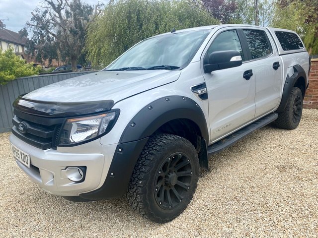 2015 65 Ford Ranger 3.2 LIMITED 4X4 DCB TDCI 4d 197 BHP
