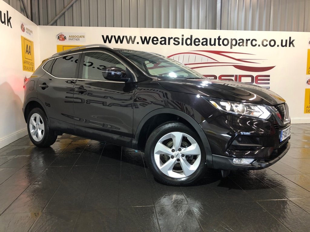 View our NISSAN QASHQAI