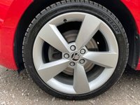 USED 2014 64 SKODA RAPID 1.6 SPACEBACK ELEGANCE TDI CR DSG 5d 89 BHP FSH INC CAMBELT! AUTO - SAT NAV - BLUETOOTH - PAN ROOF - DAB