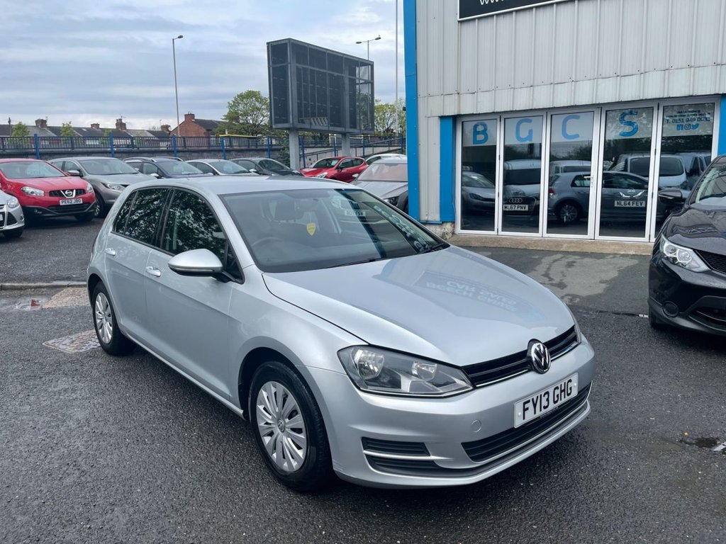 View our VOLKSWAGEN GOLF