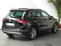 USED 2018 18 VOLKSWAGEN TIGUAN 2.0 SEL TDI BLUEMOTION TECHNOLOGY DSG 5d 148 BHP SAT NAV PANORAMIC SUNROOF