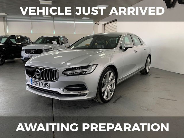View our VOLVO S90