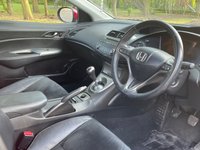 USED 2011 61 HONDA CIVIC 1.3 I-VTEC SI 5d 98 BHP ONE OWNER FROM NEW! 
HALF LEATHER - AIR CONDITIONING - 5 DOOR