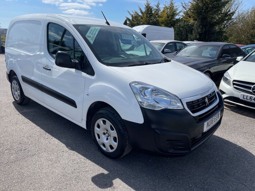 View our PEUGEOT PARTNER