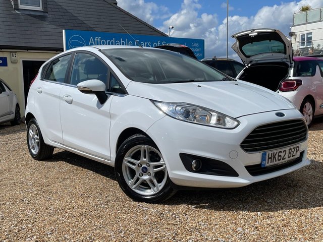 2013 62 Ford Fiesta 1.0 ECOboost ZETEC 5d 99 BHP