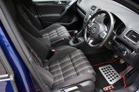 USED 2011 61 VOLKSWAGEN GOLF 2.0 GTI 5 DOOR 6-SPEED 210 BHP 36 Months Nationwide Warranty
