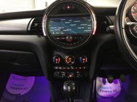 USED 2015 15 MINI HATCH COOPER 1.5 COOPER 3d 134 BHP * NAVIGATION * 16 INCH BLACK ALLOYS * 28,593 MILES ONLY * LEATHER * HEATED FRONT SEATS * CLIMATE CONTROL *