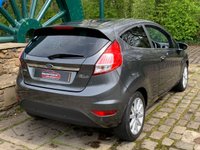 USED 2017 17 FORD FIESTA 1.0 TITANIUM 3d 99 BHP FORD FIESTA TITANIUM - POWERSHIFT AUTOMATIC - ECO-BOOST TURBO 1.0 - 1 LADY OWNER FROM BRAND NEW - 8,685 MILES ONLY - WITH SERVICE HISTORY