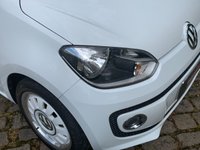 USED 2012 62 VOLKSWAGEN UP 1.0 UP WHITE 3d 74 BHP IDEAL 1ST CAR - &pound;30 PER YEAR TAX - LOW INSURANCE GROUP - LIMITED EDITION - SATELLITE NAVIGATION - BLACK LEATHER LOOK INTERIOR - AIR CON - 1 FORMER KEEPER ONLY 42,469 MILES