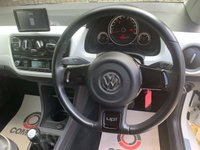 USED 2012 62 VOLKSWAGEN UP 1.0 UP WHITE 3d 74 BHP IDEAL 1ST CAR - &pound;30 PER YEAR TAX - LOW INSURANCE GROUP - LIMITED EDITION - SATELLITE NAVIGATION - BLACK LEATHER LOOK INTERIOR - AIR CON - 1 FORMER KEEPER ONLY 42,469 MILES