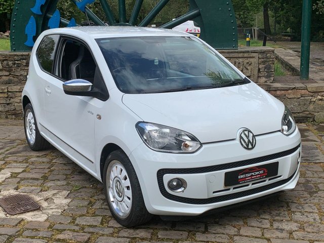 2012 62 Volkswagen Up 1.0 UP WHITE 3d 74 BHP