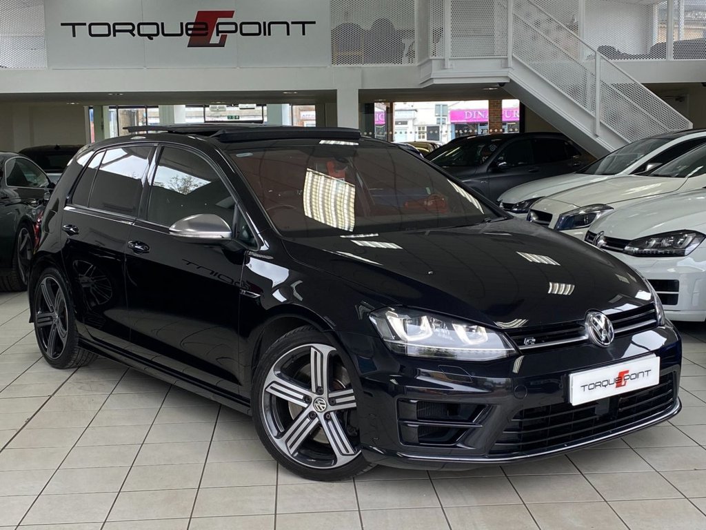 View our VOLKSWAGEN GOLF