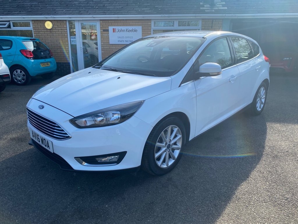 View our FORD FOCUS