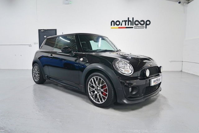 2009 59 MINI Hatch John Cooper Works 1.6 JOHN COOPER WORKS 3d 208 BHP