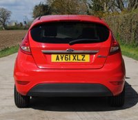 USED 2011 61 FORD FIESTA 1.2 ZETEC 3d 81 BHP www.suffolkcarcentre.co.uk - Located at Ilketshall