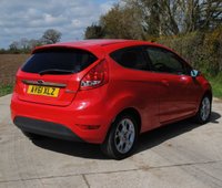 USED 2011 61 FORD FIESTA 1.2 ZETEC 3d 81 BHP www.suffolkcarcentre.co.uk - Located at Ilketshall
