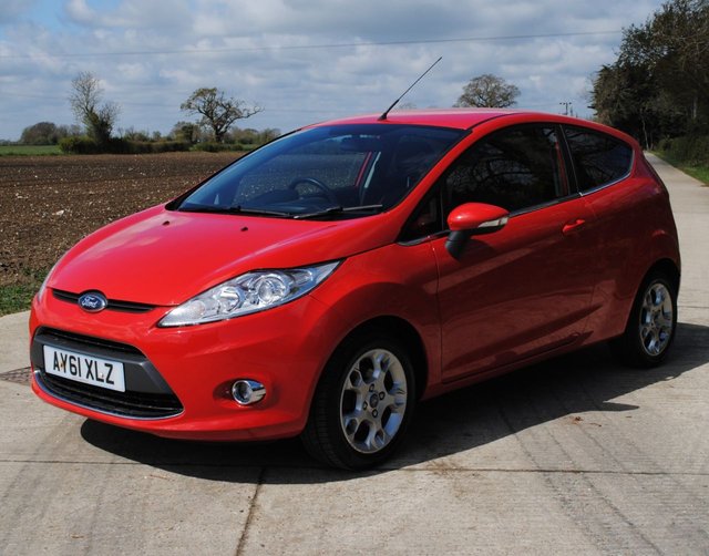 2011 61 Ford Fiesta 1.2 ZETEC 3d 81 BHP