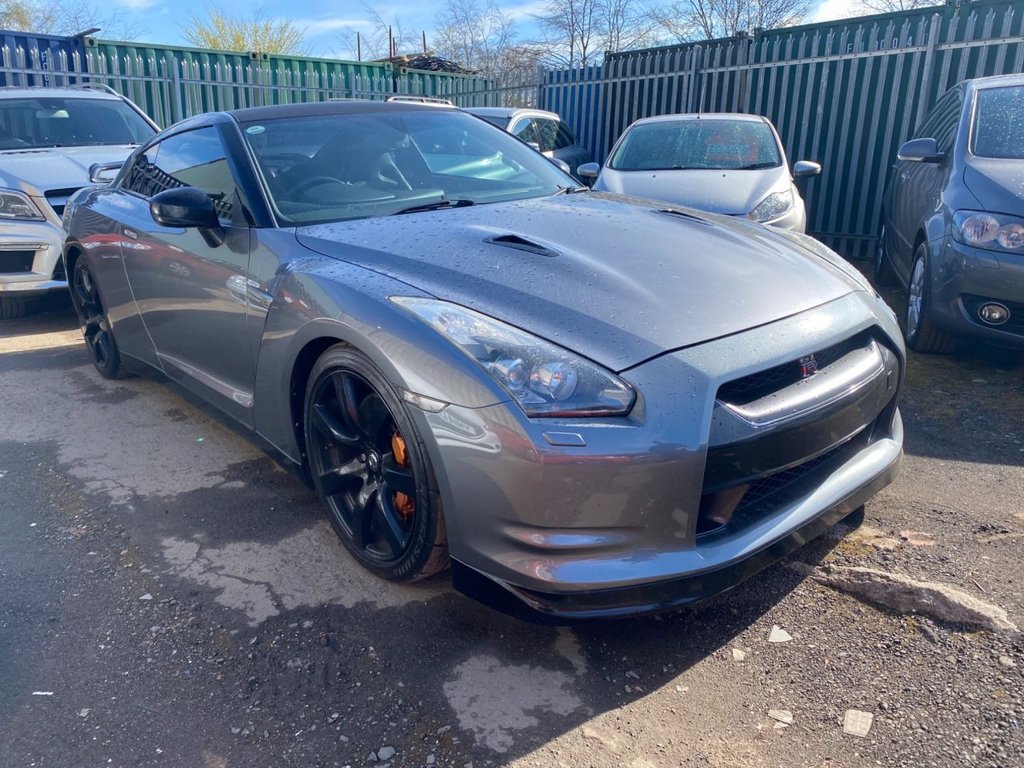 View our NISSAN GT-R