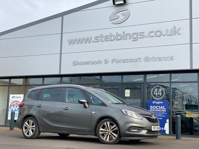 2017 17 VAUXHALL ZAFIRA TOURER 2.0 SRI NAV CDTI S/S 5d 168 BHP 7 SEATS