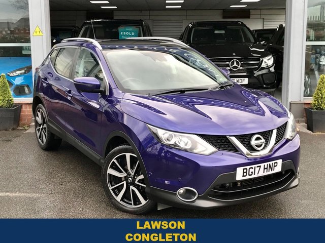 View our NISSAN QASHQAI