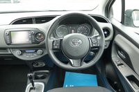 USED 2017 67 TOYOTA YARIS 1.5 VVT-I ICON TECH 5d 73 BHP ** RAC BUYSURE INSPECTED **