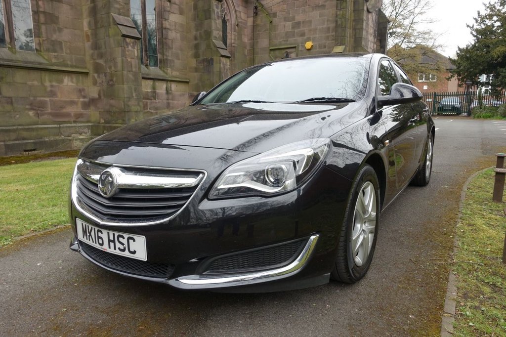 View our VAUXHALL INSIGNIA