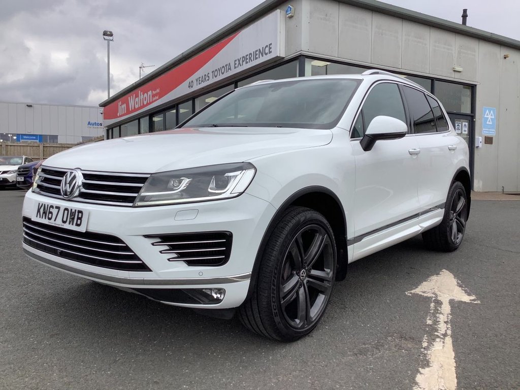 View our VOLKSWAGEN TOUAREG