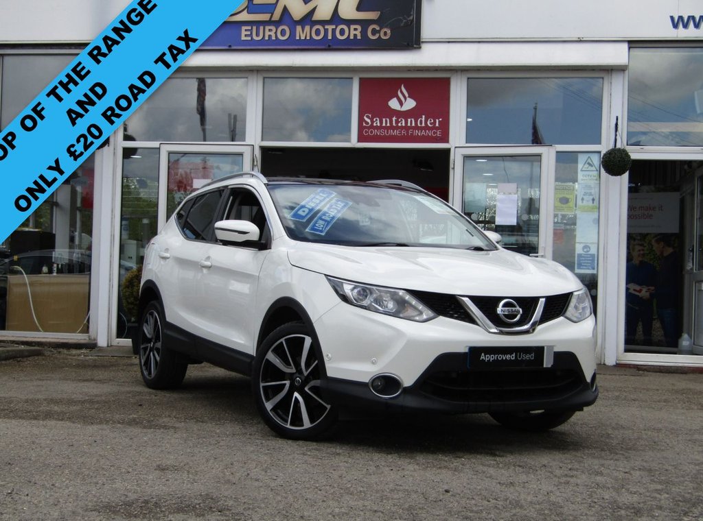 View our NISSAN QASHQAI