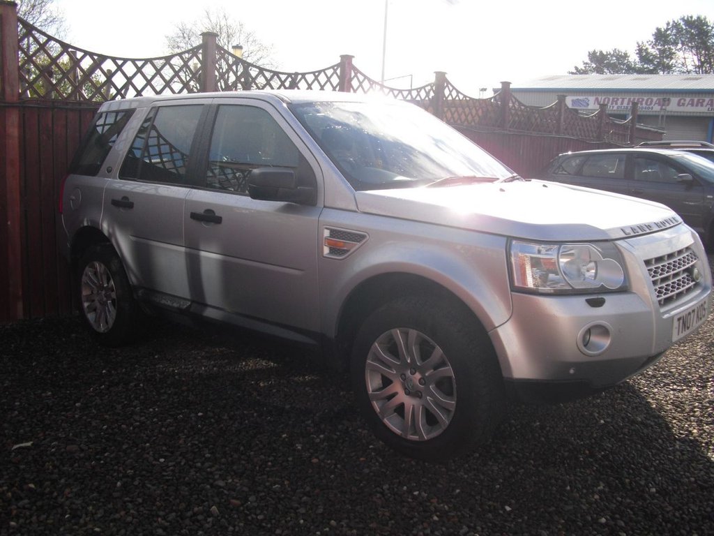 View our LAND ROVER FREELANDER