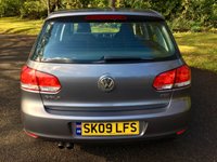USED 2009 09 VOLKSWAGEN GOLF 1.4 S TSI 5d 121 BHP ONLY 1 OWNER//X7 SERVICE HISTORY STAMPS//44,500 MILES//11 AIRBAGS 121 BHP //X7 SERVICE HISTORY STAMPS//11 AIRBAGS/1 PROFESSOR OWNER FROM NEW