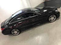 USED 2016 16 MERCEDES-BENZ E-CLASS 2.1 E220 BLUETEC AMG LINE 2d 174 BHP * CLIMATE * 18 INCH ALLOYS * MOT DEC 2021 * 55K MILES ONLY * PARKING SENSORS * NAVIGATION *