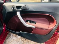 USED 2010 60 FORD FIESTA 1.4 ZETEC 5 DOOR Lovely Deep Hot Magenta Paintwork + Bluetooth