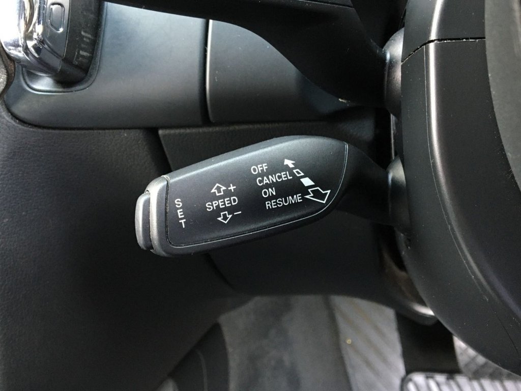 USED 2014 14 AUDI A4 2.0 TDI S LINE START/STOP 4d 148 BHP 