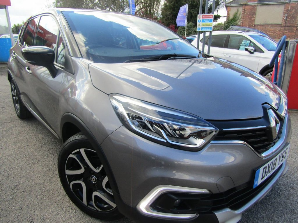 View our RENAULT CAPTUR
