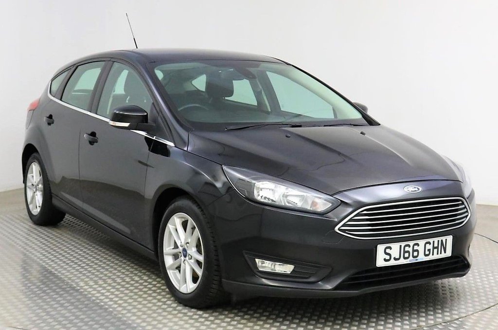 View our FORD FOCUS