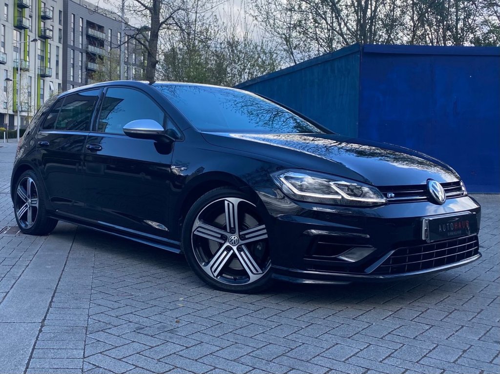 View our VOLKSWAGEN GOLF