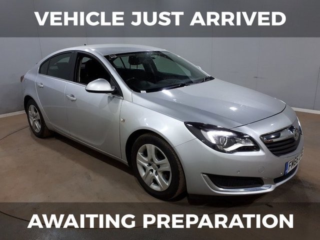 View our VAUXHALL INSIGNIA