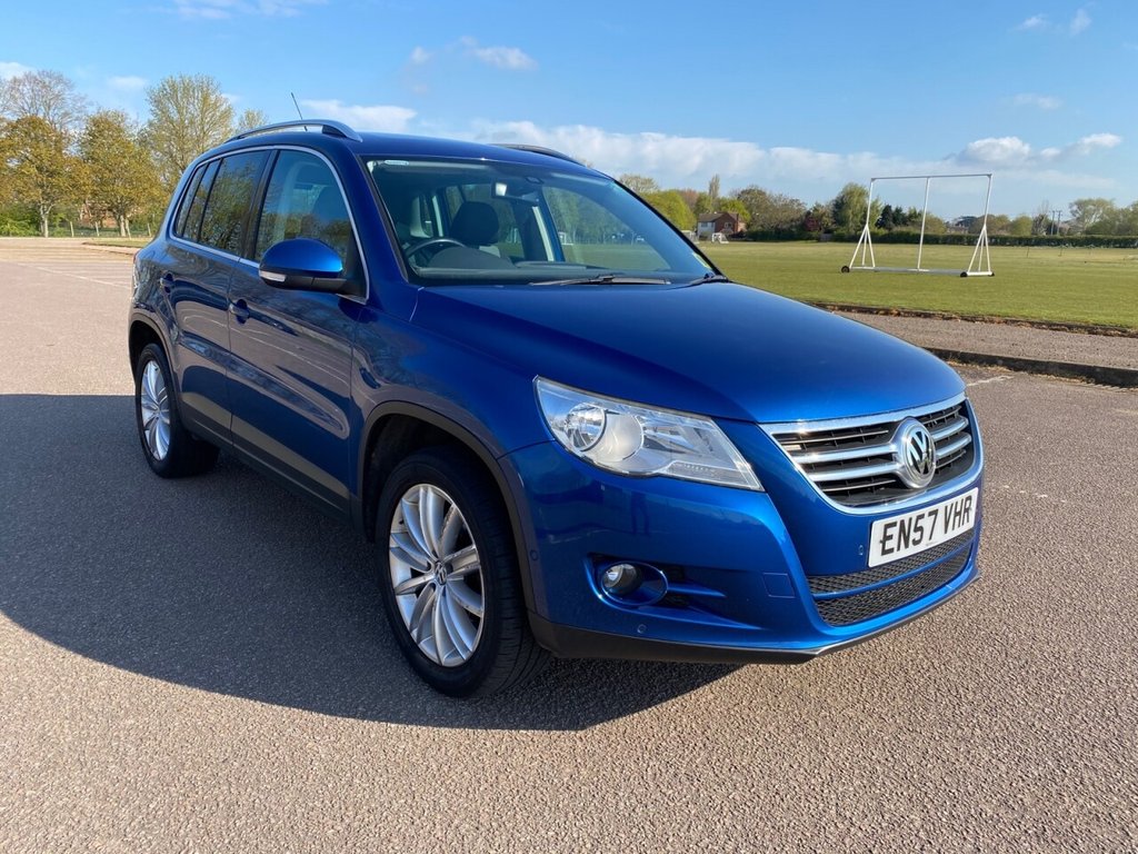View our VOLKSWAGEN TIGUAN