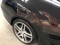 USED 2014 14 MERCEDES-BENZ E-CLASS 2.1 E220 CDI AMG SPORT 2d 170 BHP * CLIMATE * PARK SENSORS * MOT FEB 22 * 2 KEYS * NAVIGATION * LEATHER TRIM * 18 INCH ALLOYS *