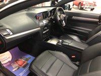 USED 2014 14 MERCEDES-BENZ E-CLASS 2.1 E220 CDI AMG SPORT 2d 170 BHP * CLIMATE * PARK SENSORS * MOT FEB 22 * 2 KEYS * NAVIGATION * LEATHER TRIM * 18 INCH ALLOYS *