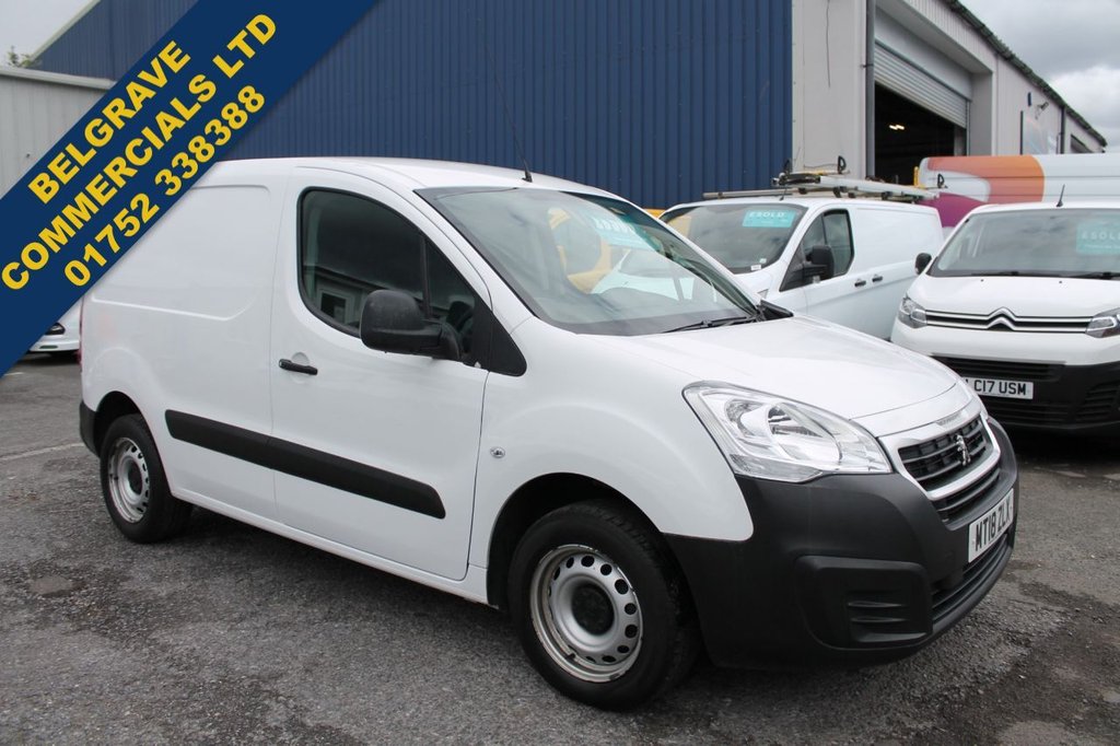 View our PEUGEOT PARTNER