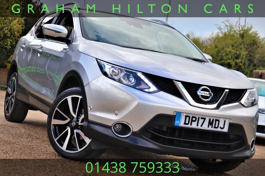 View our NISSAN QASHQAI
