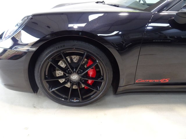 2019 PORSCHE 911 - Photo 9