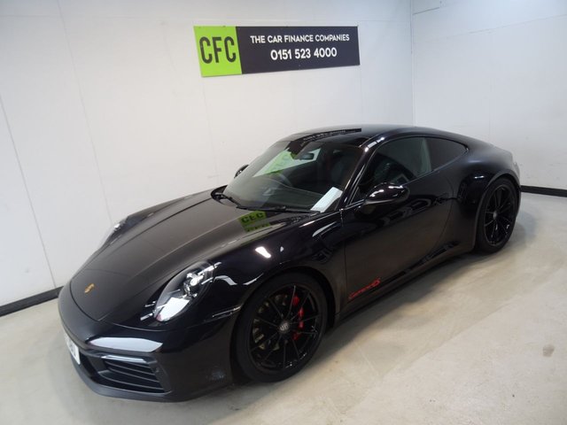 2019 PORSCHE 911