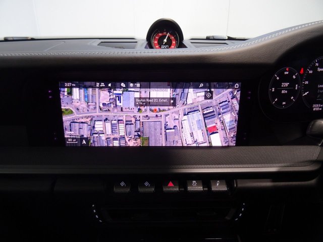 2019 PORSCHE 911 - Photo 11