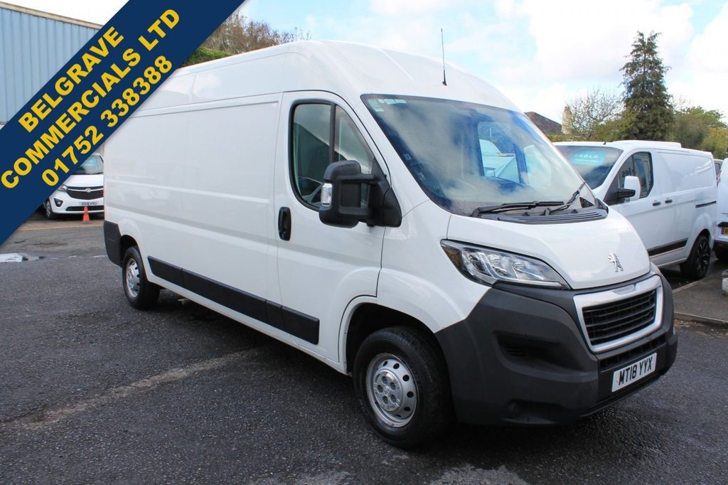 View our PEUGEOT BOXER