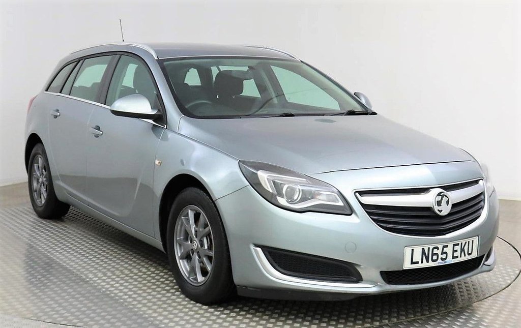 View our VAUXHALL INSIGNIA