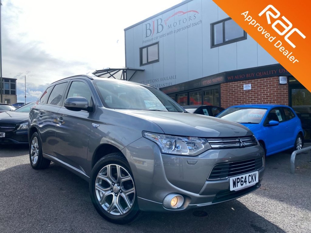 View our MITSUBISHI OUTLANDER